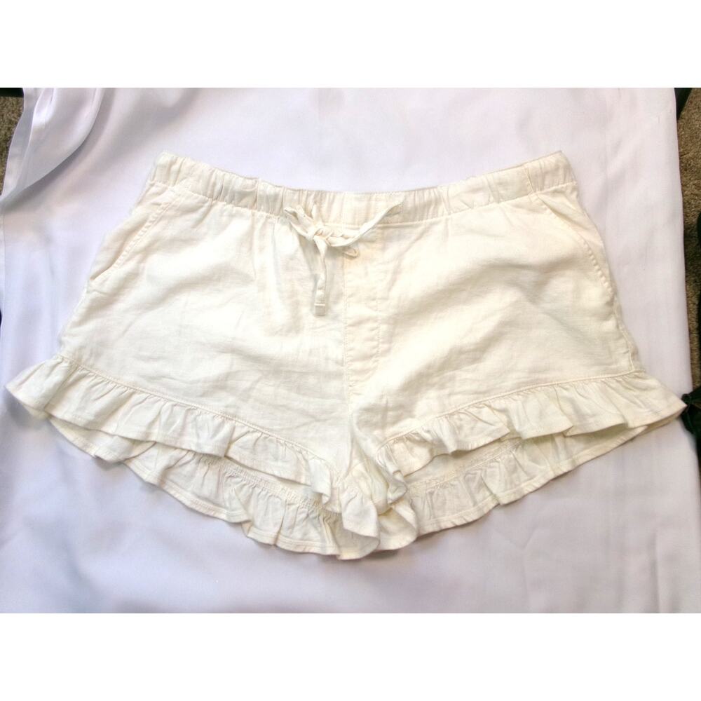 NWT American Eagle White Ruffle Hem Shorts Women's Large Stretch